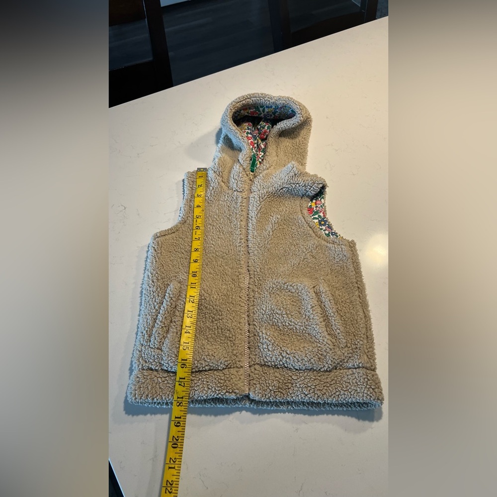 Mini Boden Girls Fur Sherpa Vest  size 5-6Y - Picture 4 of 8